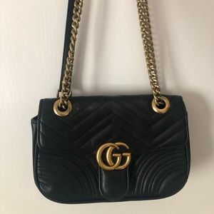 GG purse